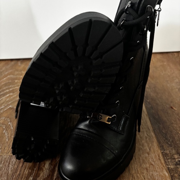 Guess Chunky Combat Boots - Picture 6 of 7